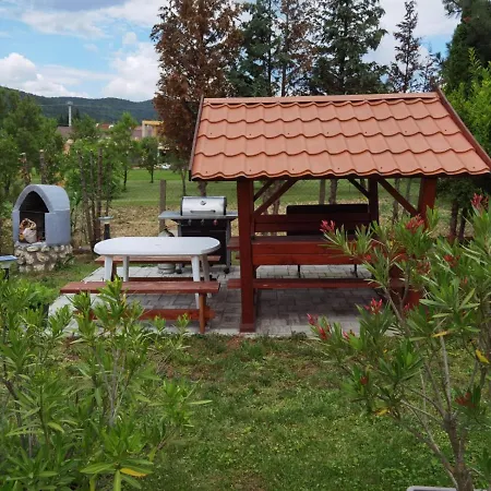Beni Haus *