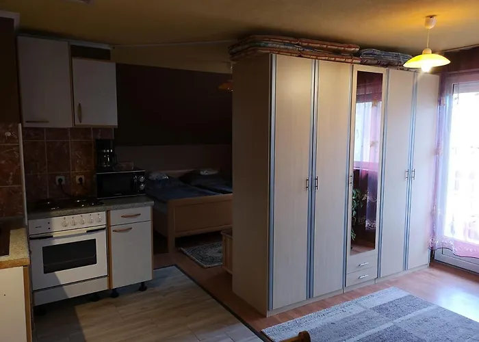 Beni Haus Apartment