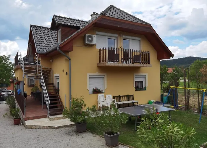 Lägenhet Beni Haus